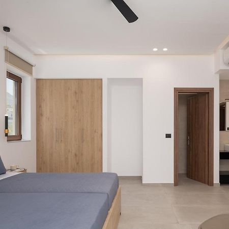 O-Cyanea Villa With Heated Pool Kournas Экстерьер фото